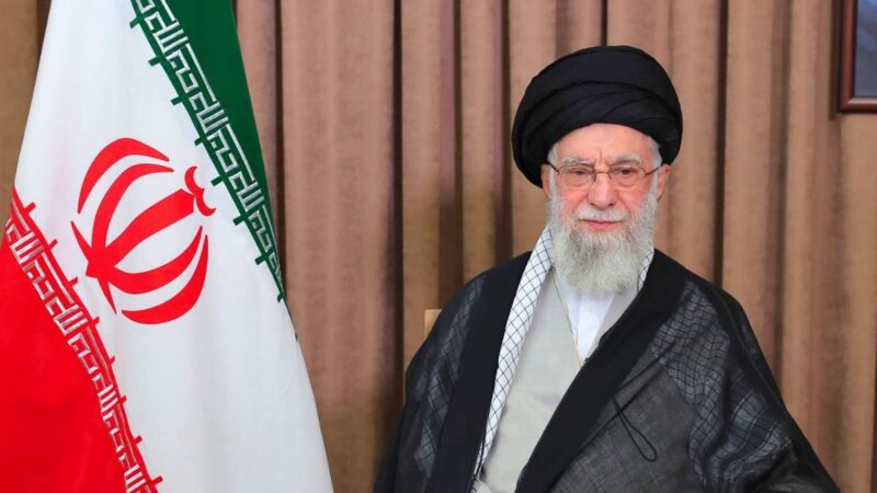 iran-khamenei-address-flag-33.jpg-33