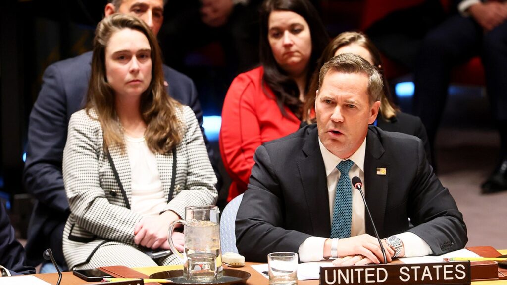 mike-waltz-un-3.jpg-3